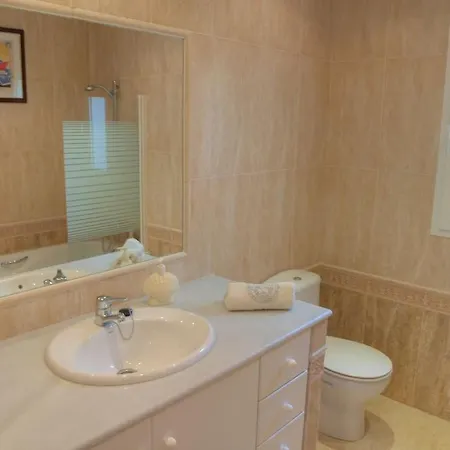 Lovely Modern Private Pool Close To Βίλα Εστεπόνα